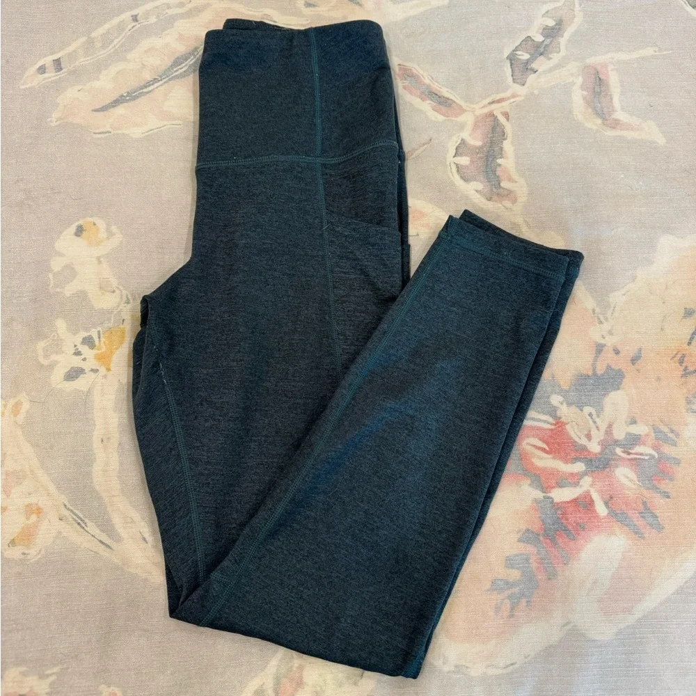 Quince Ultra-Soft High-Rise Pocket Legging - Picture 4 of 4